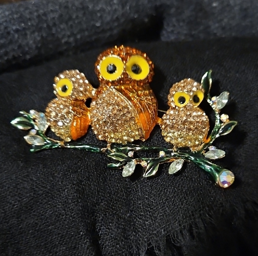 Gold Owl Family Crystal Brooch Pin